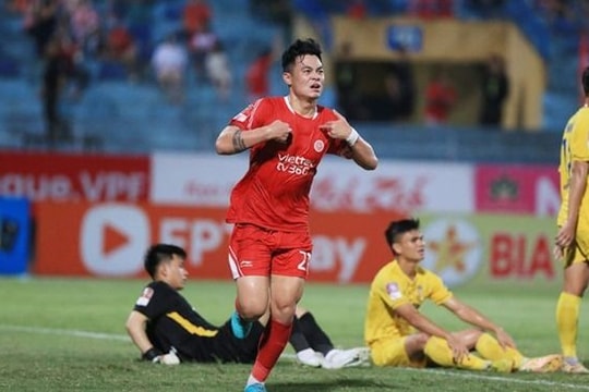 Tiền vệ Đức Chiến và chuyện cầu thủ lên tuyển