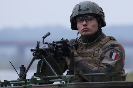 Le Monde: Pháp đã cân nhắc ‘đưa quân tới thực địa’ Ukraine trong nhiều tháng
