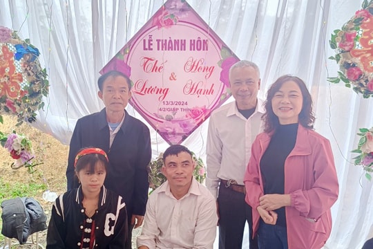 Đám cưới ấm cúng, giản dị của đôi vợ chồng khuyết tật ở vùng cao Nghệ An