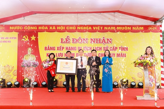 Đón nhận Bằng xếp hạng Di tích lịch sử cấp tỉnh Khu lưu niệm Đại tướng Chu Huy Mân