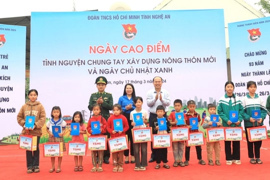 Tỉnh đoàn Nghệ An tổ chức ngày cao điểm tình nguyện xây dựng Nông thôn mới và Chủ nhật xanh