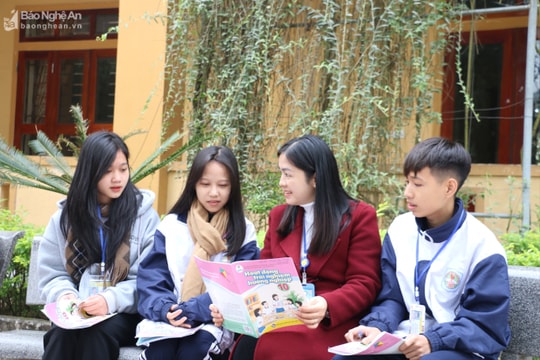 Hướng nghiệp cho học sinh: Bắt đầu từ nhà trường