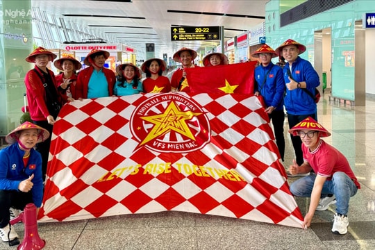 Đội tuyển Việt Nam được tiếp thêm sức mạnh trước trận đấu với Indonesia