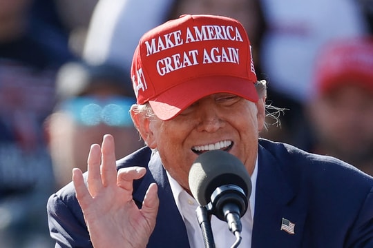 Bầu cử Mỹ 2024: Ông Trump dễ dàng thắng thêm 5 bang