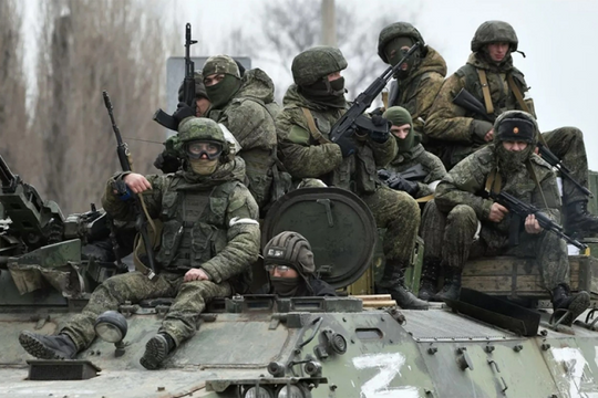 Cựu sĩ quan Mỹ: Phương Tây tiến hành chiến dịch tâm lý chống Nga 