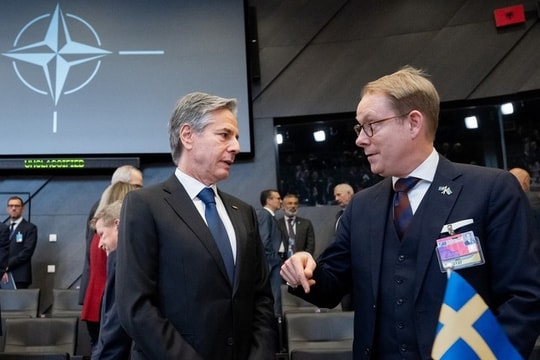 Thành viên mới nhất của NATO tính đến khả năng xung đột 'kéo dài' với Nga