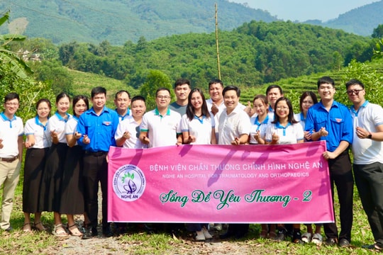 Bệnh viện Chấn thương - Chỉnh hình Nghệ An mang hành trình 'Sống để yêu thương' tới Thanh Chương