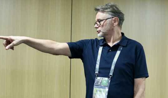 Xác định khoản tiền bồi thường của huấn luyện viên Troussier khi còn 30 tháng hợp đồng với Việt Nam