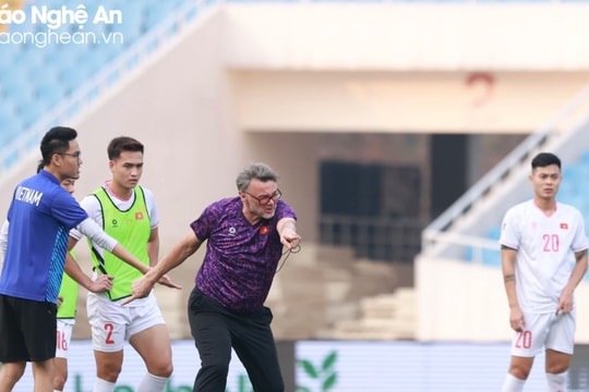 Huấn luyện viên Philippe Troussier và hành trình với tuyển Việt Nam