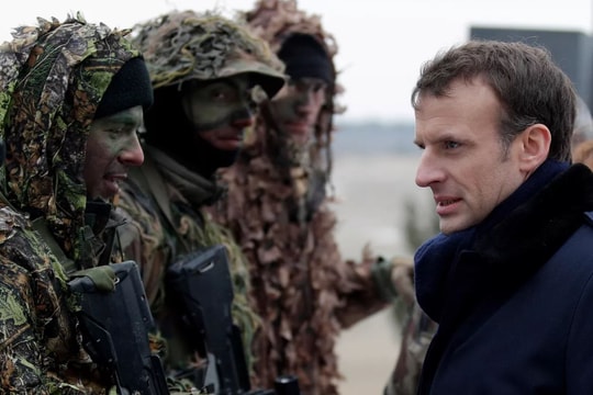 Ở Pháp lo ngại về khả năng điều quân đến can thiệp tại Ukraine