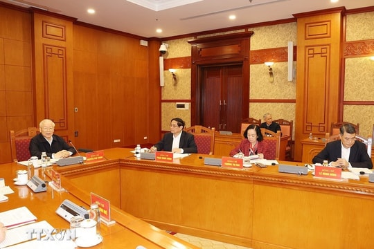 Công tác nhân sự của Đảng: Đánh giá cán bộ bằng 'thước đo về sự ngay thẳng'