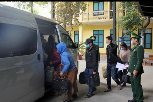 Tổ chức cho người nước ngoài ở lại Việt Nam trái phép bị xử lý như thế nào?