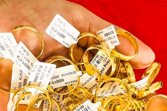 Đề xuất xoá bỏ độc quyền vàng miếng, thị trường vàng Nghệ An trầm lắng