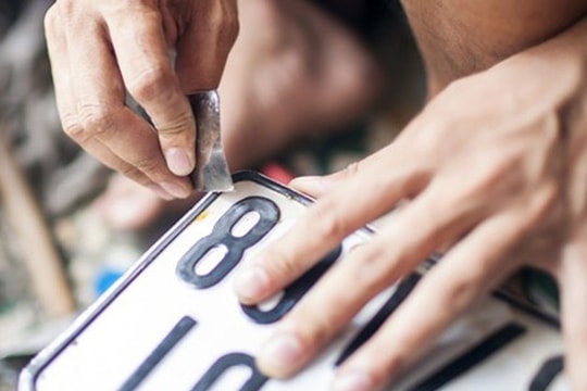 Chỉnh sửa biển số, che, làm mờ biển số xe để tránh phạt nguội bị xử lý thế nào? 