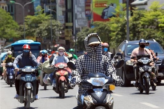 Ngày 4/4, Nghệ An tiếp tục có nắng nóng gay gắt, chiều tối và đêm rải rác có mưa