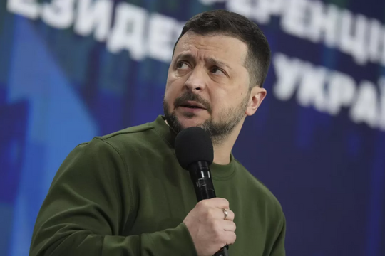 Tướng Ukraine: Tổng thống Zelensky nên biến đất nước thành một 'siêu pháo đài'