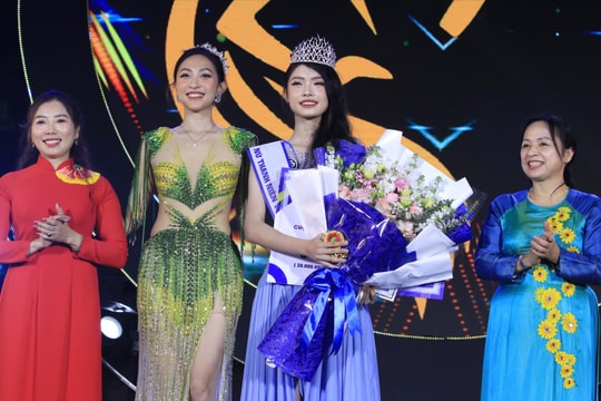 Ấn tượng đêm Chung kết cuộc thi 'Nữ thanh niên thanh lịch Cửa Lò' năm 2024