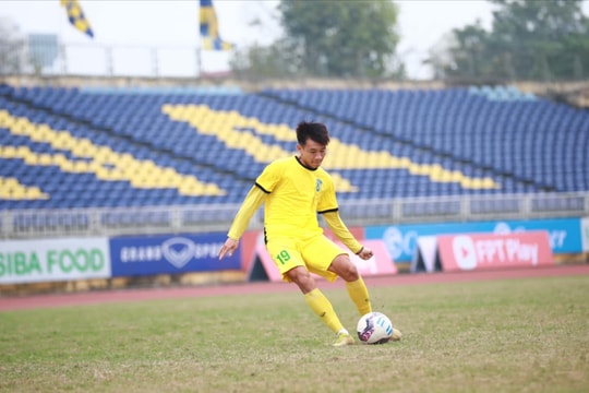 Lê Tấn Dũng - Thủ lĩnh của U17 Sông Lam Nghệ An
