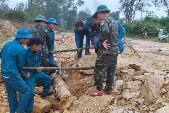 Huyện Thanh Chương hủy nổ thành công quả bom nặng 226 kg nguyên kíp nổ