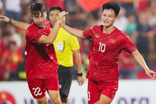 Báo Indonesia đánh giá năng lực U23 Việt Nam trước thềm giải châu Á; Hoàng Đức được hai đại gia bóng đá Thái Lan quan tâm