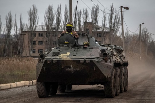 Đại sứ Nga nói Mỹ muốn Moskva yếu hơn chứ không phải chấm dứt xung đột Ukraine