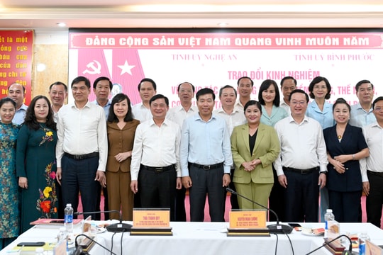 Lãnh đạo tỉnh Nghệ An làm việc tại Bình Phước bàn hợp tác phát triển giữa hai tỉnh