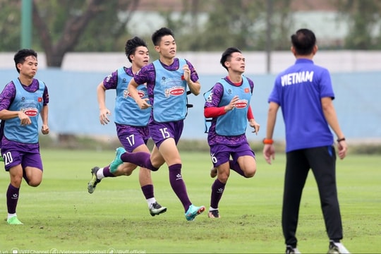 Nguyễn Đình Bắc - bài toán nan giải của huấn luyện viên Hoàng Anh Tuấn