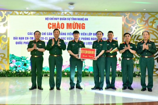Học viện Quốc phòng học tập, nghiên cứu thực tế tại Nghệ An