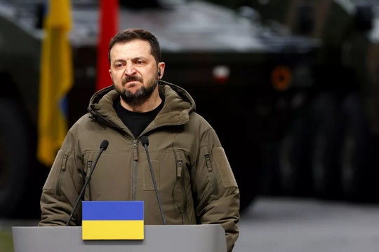 Cựu chuyên gia Lầu Năm Góc: Phương Tây 'đánh mất' sự ủy nhiệm của người dân Ukraine giao cho Tổng thống Zelensky