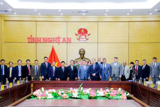 Còn nhiều tiềm năng để tăng cường quan hệ hợp tác giữa tỉnh Nghệ An với tỉnh Ulyanovsk (Liên bang Nga)