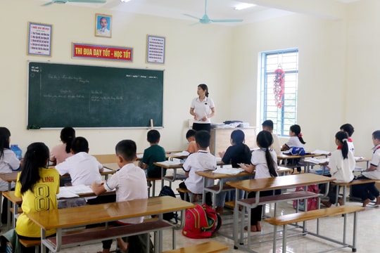 Hơn 130 học sinh ở Trường Tiểu học Ngọc Sơn (Thanh Chương) đã đi học trở lại