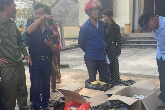 Ngăn chặn kịp thời nhóm người lừa các cụ già mua hàng giá cao dưới vỏ bọc 'tặng quà'