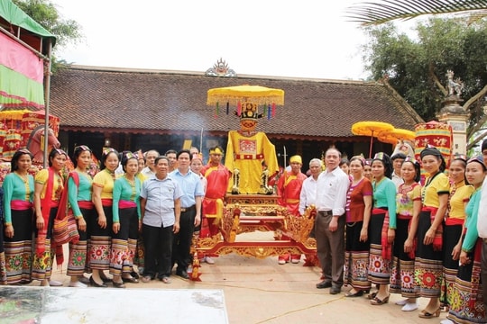 Lễ hội Đền thờ Thái phó Tấn Quốc công Nguyễn Cảnh Hoan được Nhà nước công nhận là Di sản Văn hoá phi vật thể Quốc gia