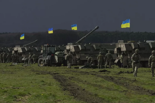 Ukraine phớt lờ lời khuyên của Mỹ ngừng tấn công Nga