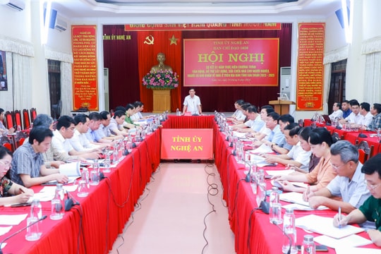 Nghệ An sơ kết 1 năm thực hiện Chương trình vận động, hỗ trợ xây dựng, sửa chữa nhà cho người nghèo, người có khó khăn về nhà ở 