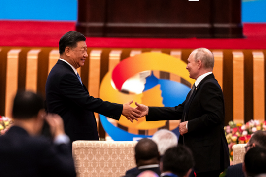 Áp lực từ phương Tây đưa Nga và Trung Quốc xích lại gần nhau hơn 