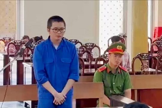 Nhân viên ngân hàng lừa đảo lấy tiền đánh bạc, lĩnh án 15 năm tù