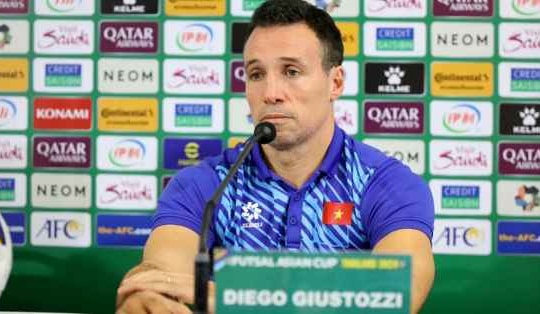 Huấn luyện viên Diego Giustozzi: 'Việt Nam sẽ thi đấu tốt trước Uzbekistan'