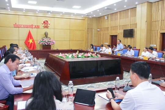 Thường trực HĐND tỉnh làm việc với UBND tỉnh về thực hiện các mục tiêu phát triển kinh tế-xã hội giai đoạn 2021 - 2025