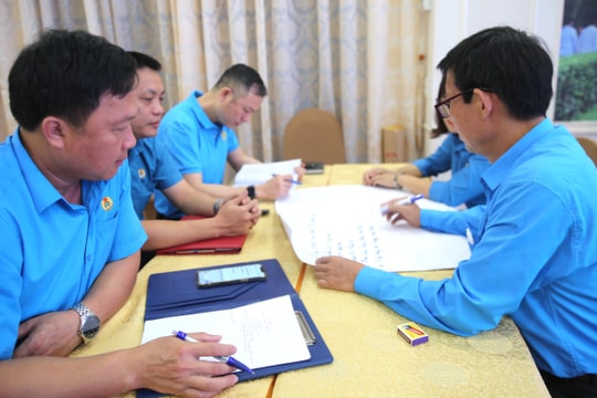 Tập huấn nghiệp vụ kiểm tra công tác quản lý, sử dụng tài chính công đoàn