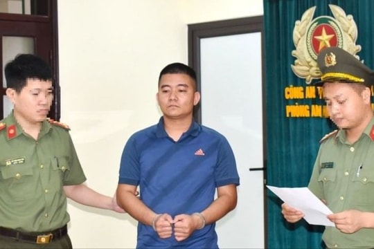 Bắt đối tượng nổ súng khi đòi nợ 