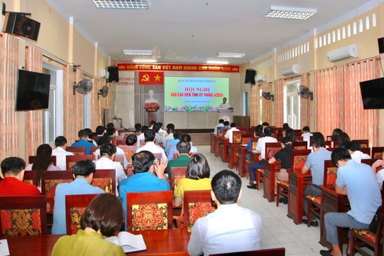 Hội nghị Báo cáo viên Tỉnh ủy tháng 4/2024