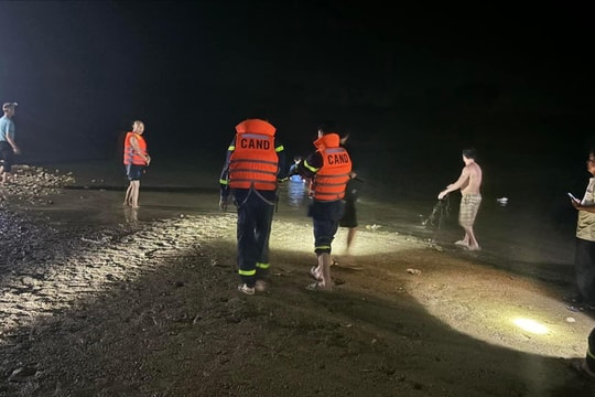 Nữ sinh lớp 12 đuối nước thương tâm khi đi tắm sông