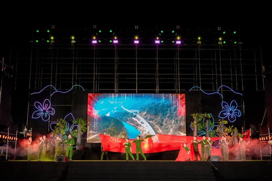 Nghệ An giành 1 giải Vàng, 2 giải Bạc tại Hội thi tuyên truyền lưu động kỷ niệm 65 năm Ngày mở đường Hồ Chí Minh