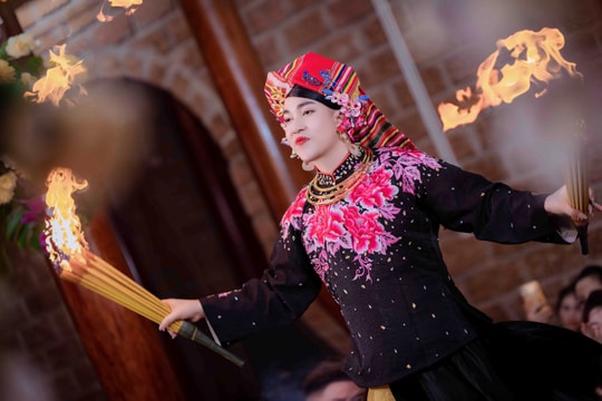 Hầu đồng - nét đẹp văn hoá trong đời sống tâm linh của người Việt