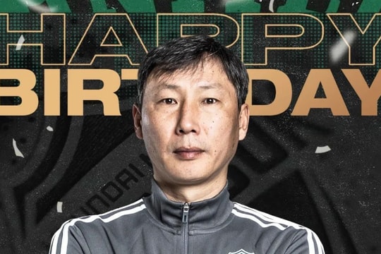 Lộ diện danh tính huấn luyện viên trưởng đội tuyển Quốc gia Việt Nam