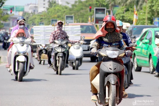 Nắng nóng tại Nghệ An tiếp tục vượt ngưỡng kỷ lục