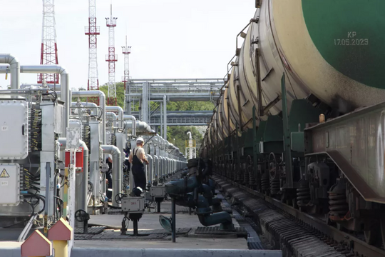 Mỹ cho phép giao dịch với ngân hàng Nga để thanh toán năng lượng 