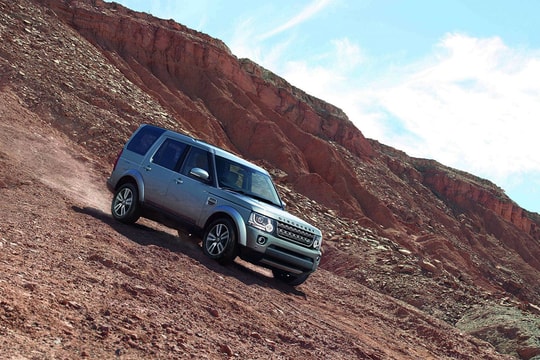 Đi ô tô số tự động đổ đèo, dốc thế nào cho an toàn?