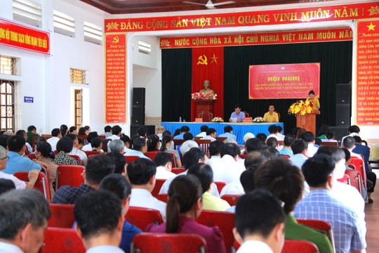 Cử tri huyện Diễn Châu đề nghị cần quan tâm đúng mức công tác bảo vệ môi trường biển